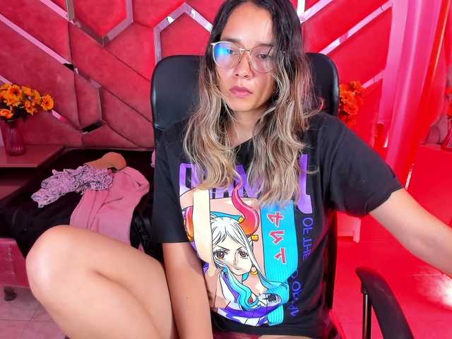 OliviaFox live cam on BongaCams