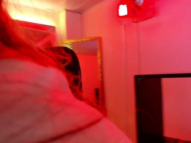 OliviaFox live cam on BongaCams