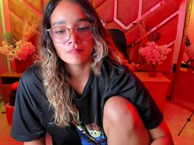 OliviaFox webcam