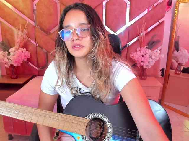 OliviaFox webcam