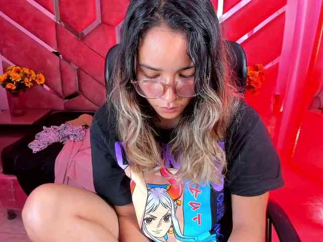 OliviaFox webcam
