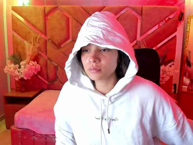 OliviaFox webcam
