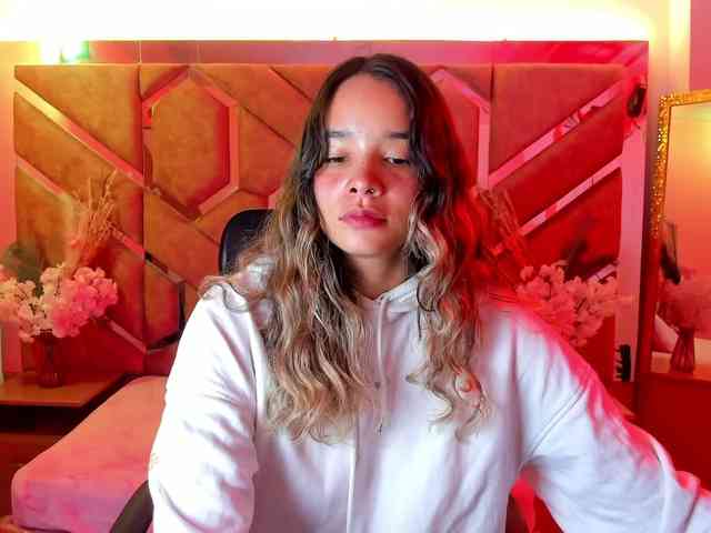 OliviaFox webcam