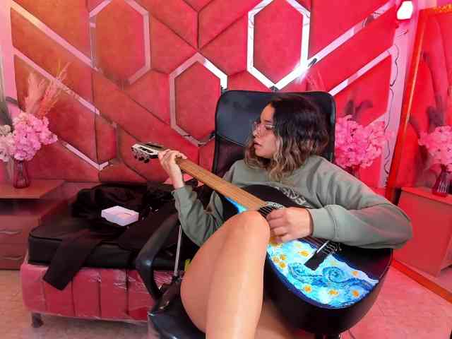 OliviaFox webcam