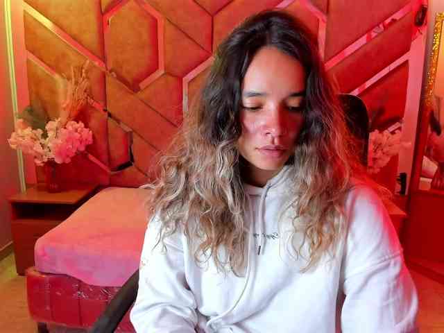 OliviaFox webcam