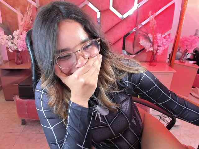OliviaFox webcam