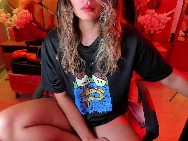 OliviaFox webcam