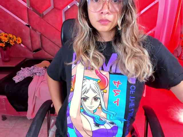 Modella: OliviaFox