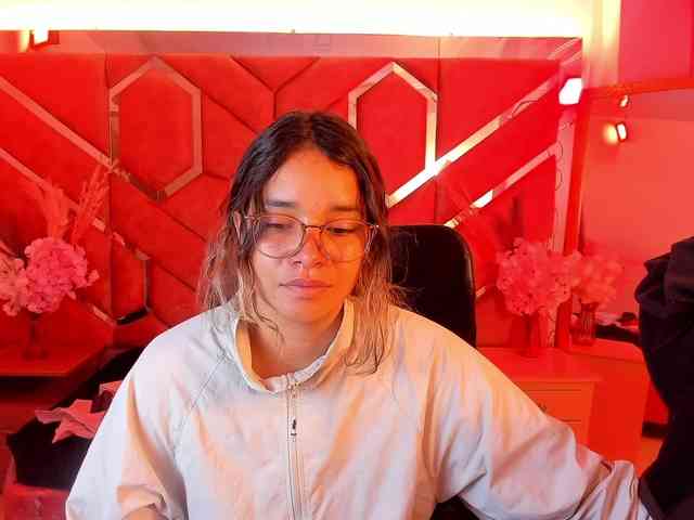 OliviaFox webcam