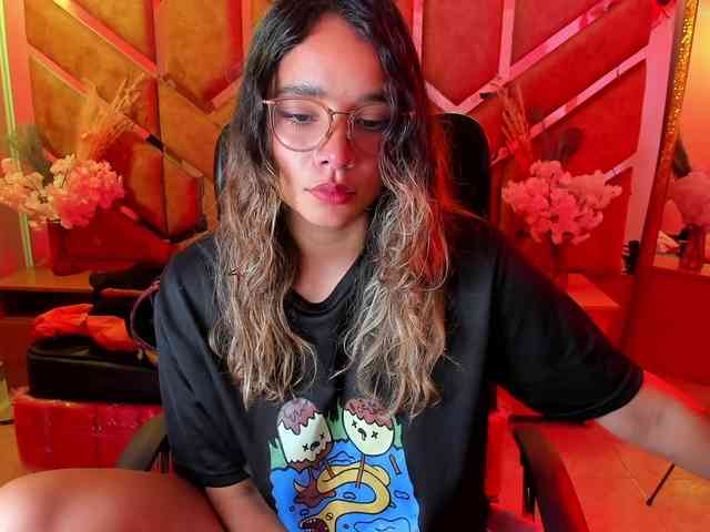 Modella: OliviaFox