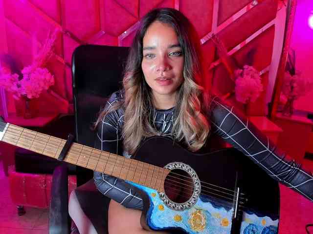 Modella: OliviaFox