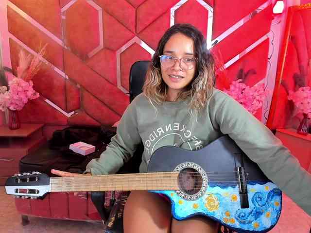 OliviaFox webcam