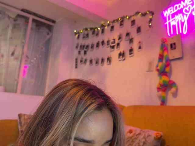OliviaFox webcam