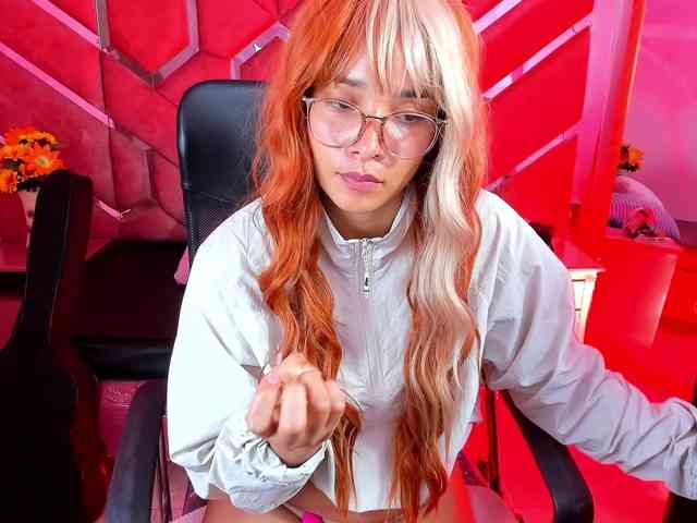 OliviaFox webcam