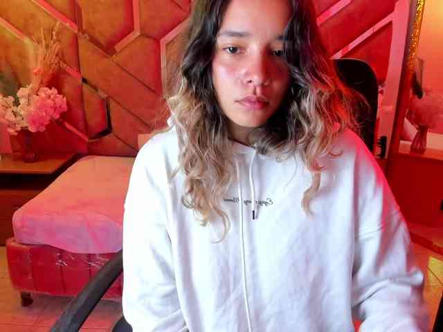 Modella: OliviaFox
