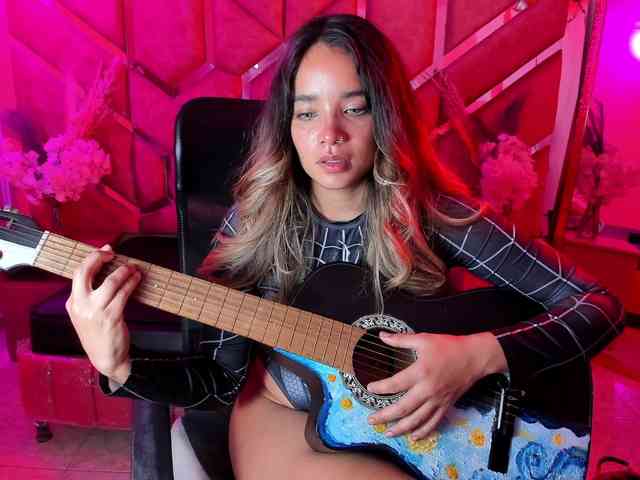 Modella: OliviaFox