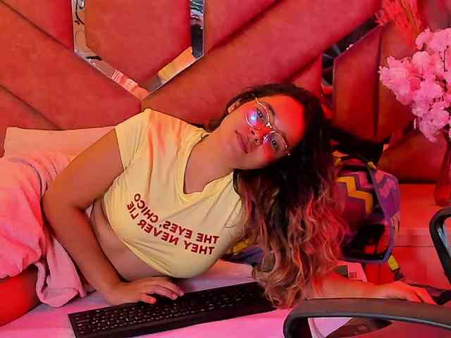 OliviaFox webcam