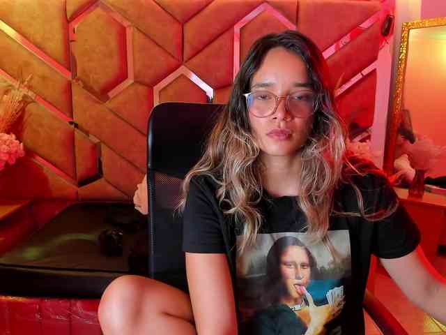 OliviaFox webcam