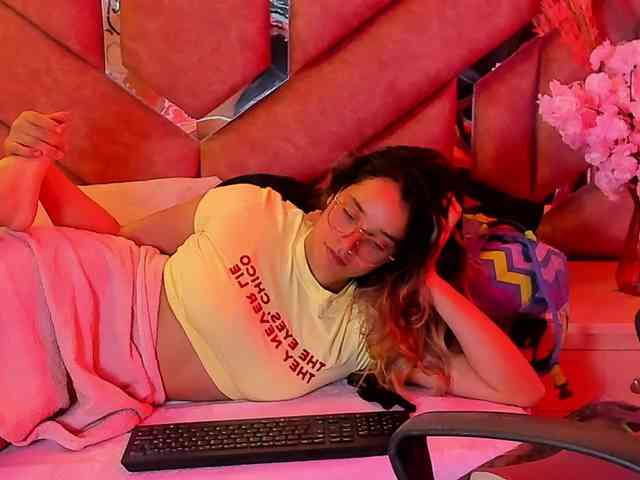 OliviaFox webcam