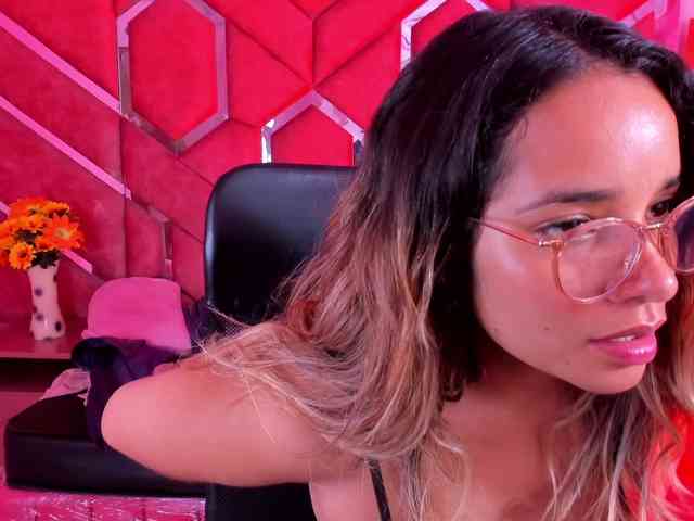 OliviaFox webcam