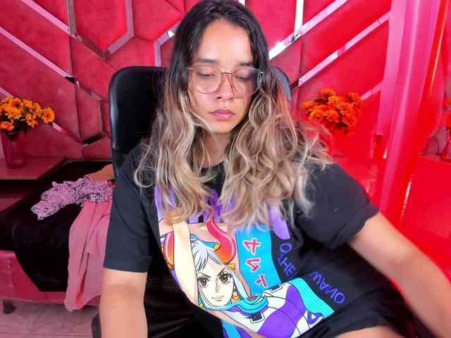 Modella: OliviaFox