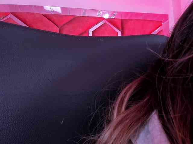 OliviaFox webcam