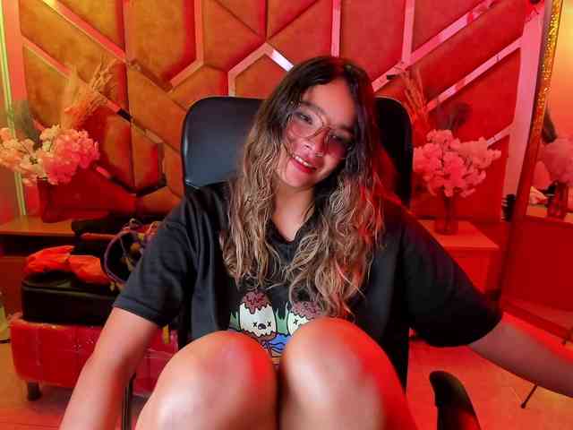 OliviaFox webcam