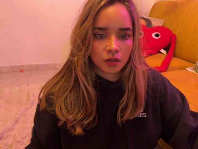 Modella: OliviaFox