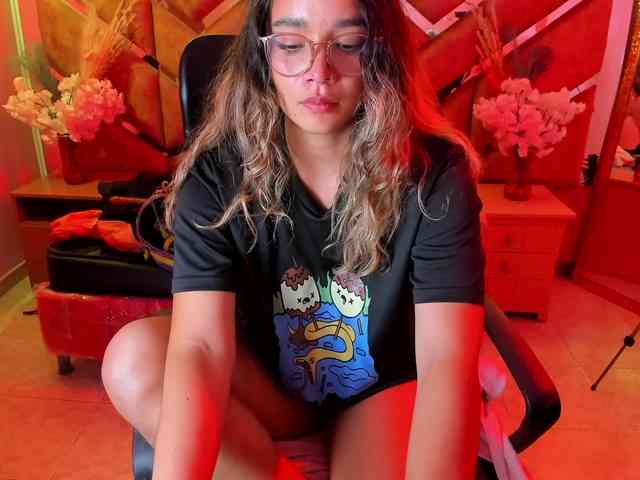 OliviaFox webcam