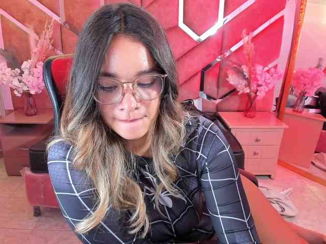 OliviaFox webcam
