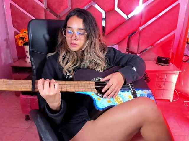 OliviaFox webcam