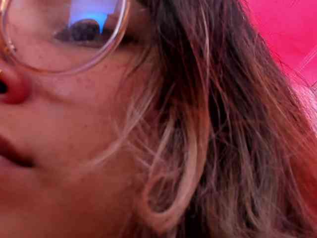 OliviaFox OliviaFox