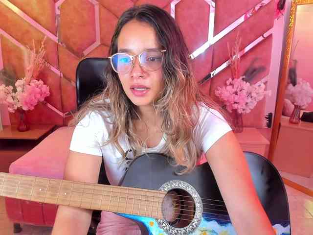 OliviaFox webcam