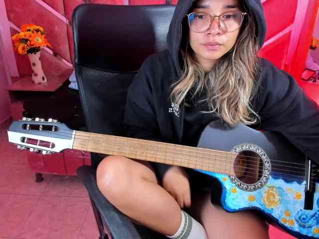 OliviaFox webcam