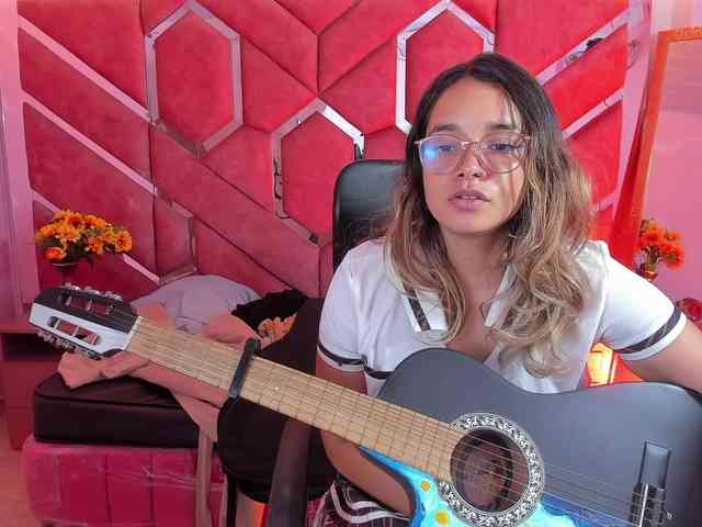 Modella: OliviaFox