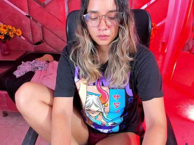 OliviaFox webcam