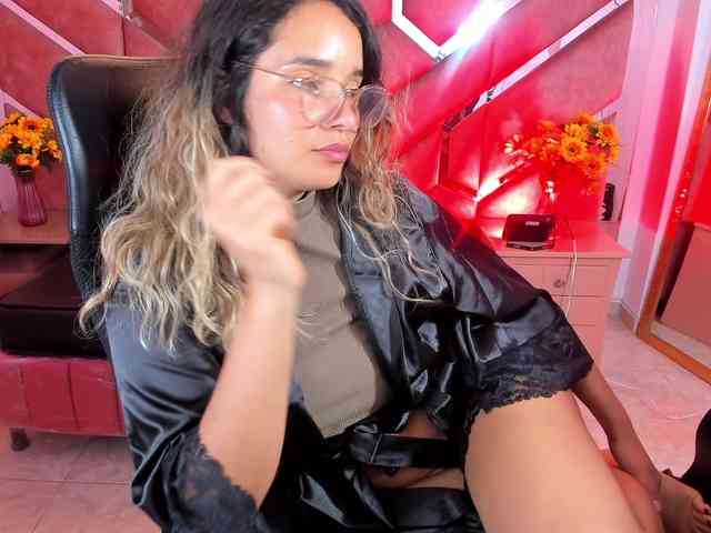 OliviaFox webcam