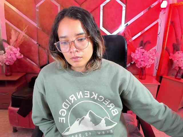 OliviaFox webcam