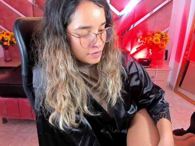 Modella: OliviaFox