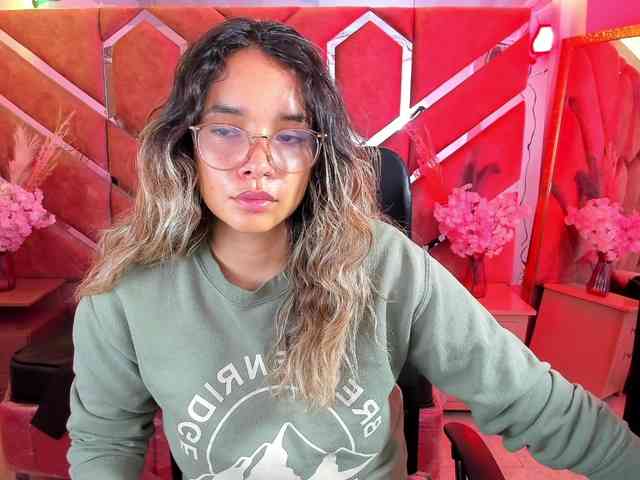 Modella: OliviaFox