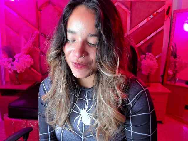 OliviaFox OliviaFox