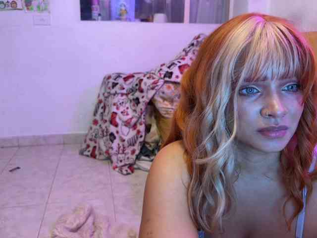 Modella: OliviaFox