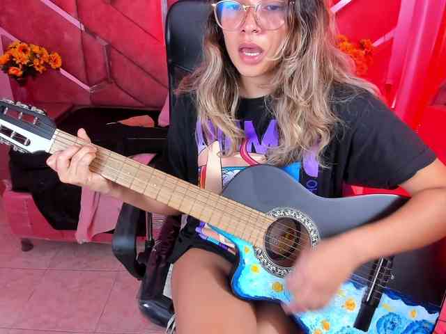 OliviaFox webcam