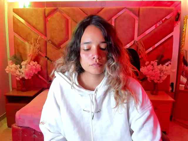 OliviaFox webcam