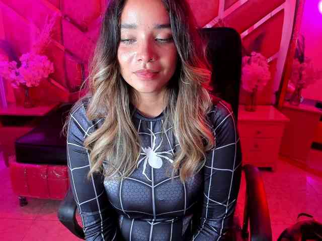 Modella: OliviaFox