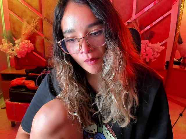 Modella: OliviaFox