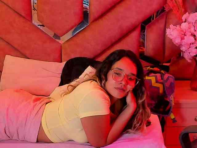 OliviaFox webcam