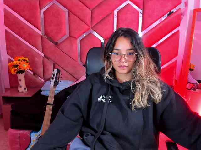 OliviaFox webcam
