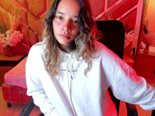 OliviaFox webcam