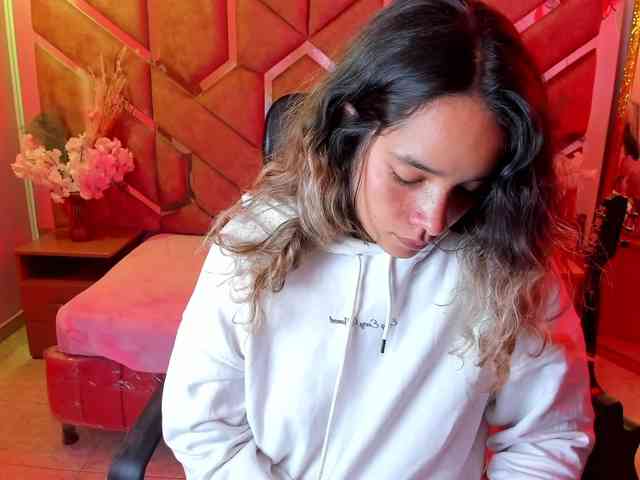 OliviaFox webcam